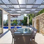 Gunes Villa